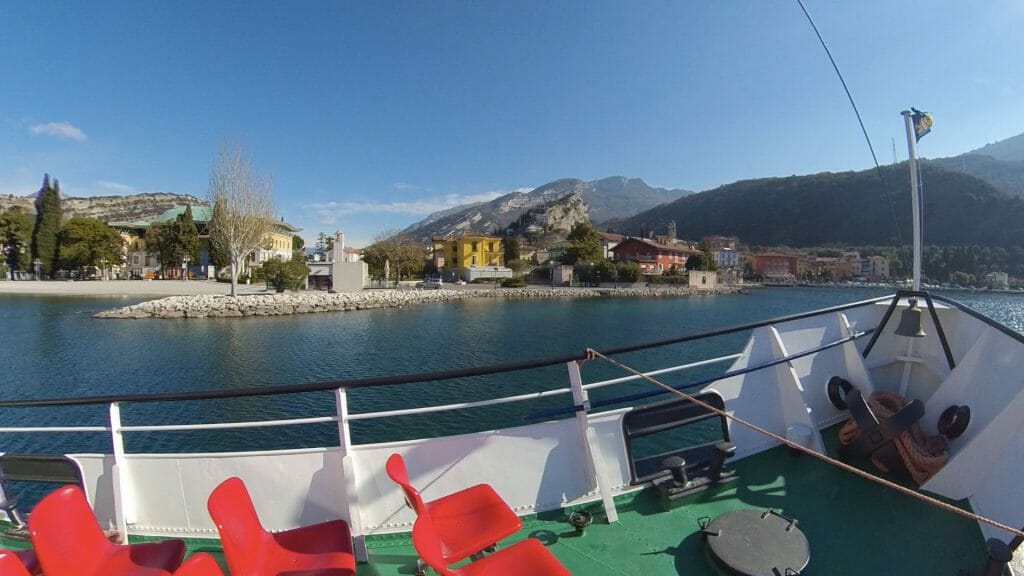 BIKE & FERRYBOAT. THE PERFECT COUPLE TO DISCOVER LAKE GARDA